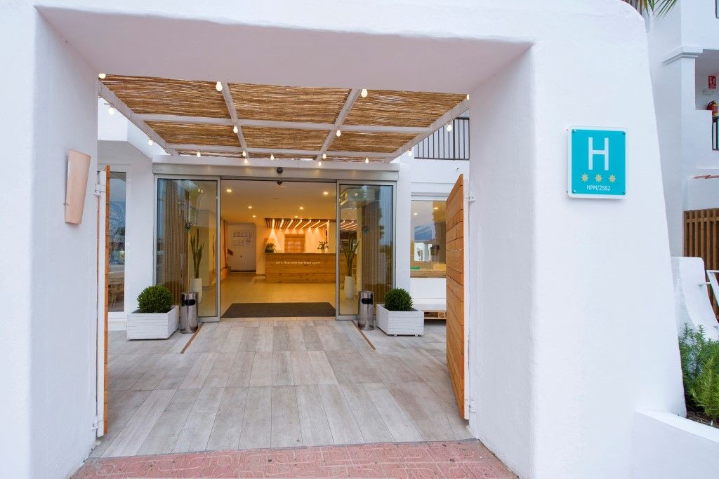 Hotel Vibra Bossa Flow - Adults Only Playa d'en Bossa Exteriör bild